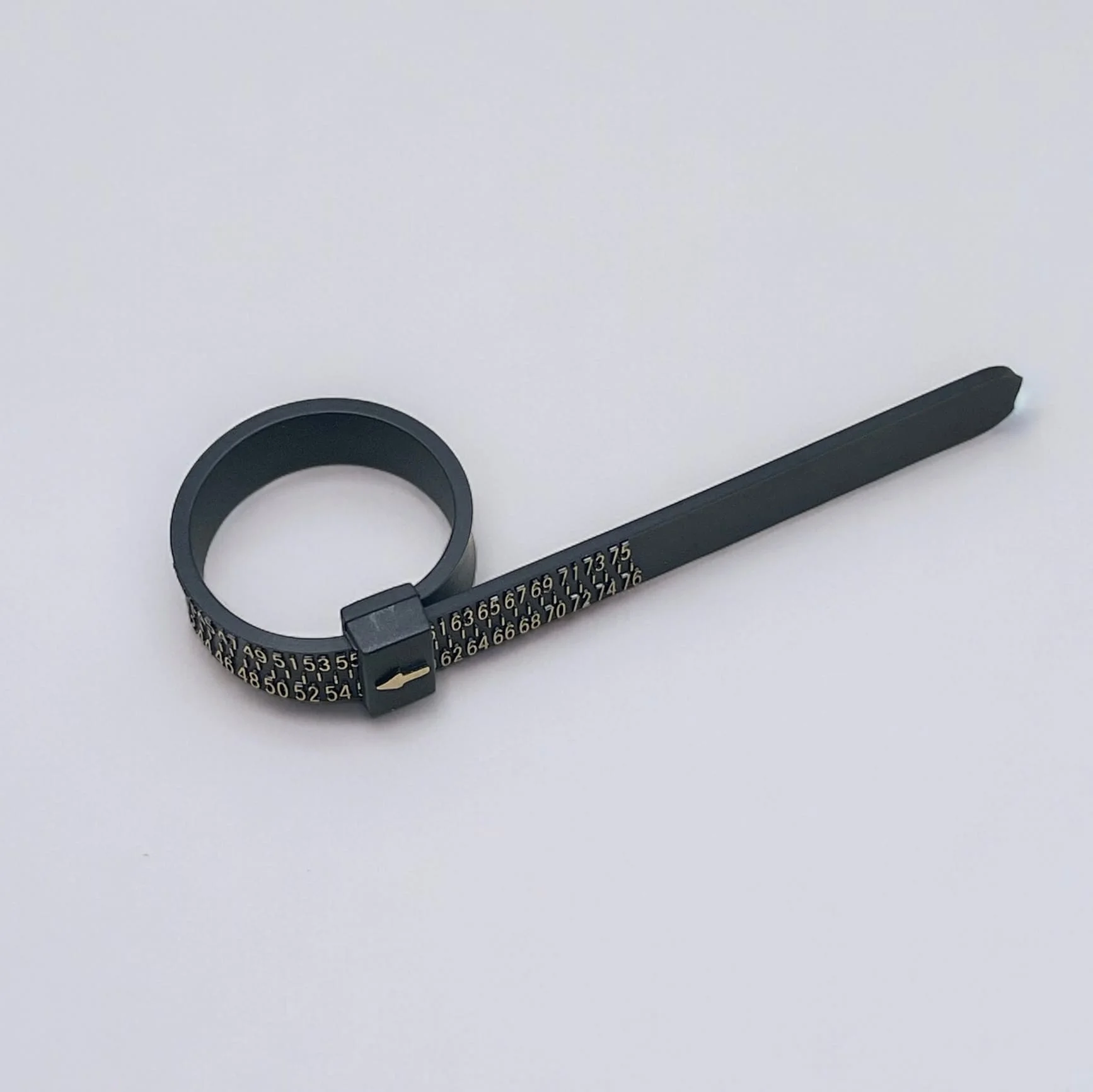 Baguier pour Mesurer sa Taille de Bague - Maison ZAFIR